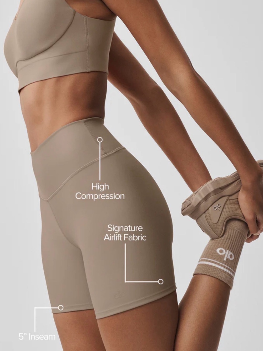 NWT Alo Yoga airlift energy shorts